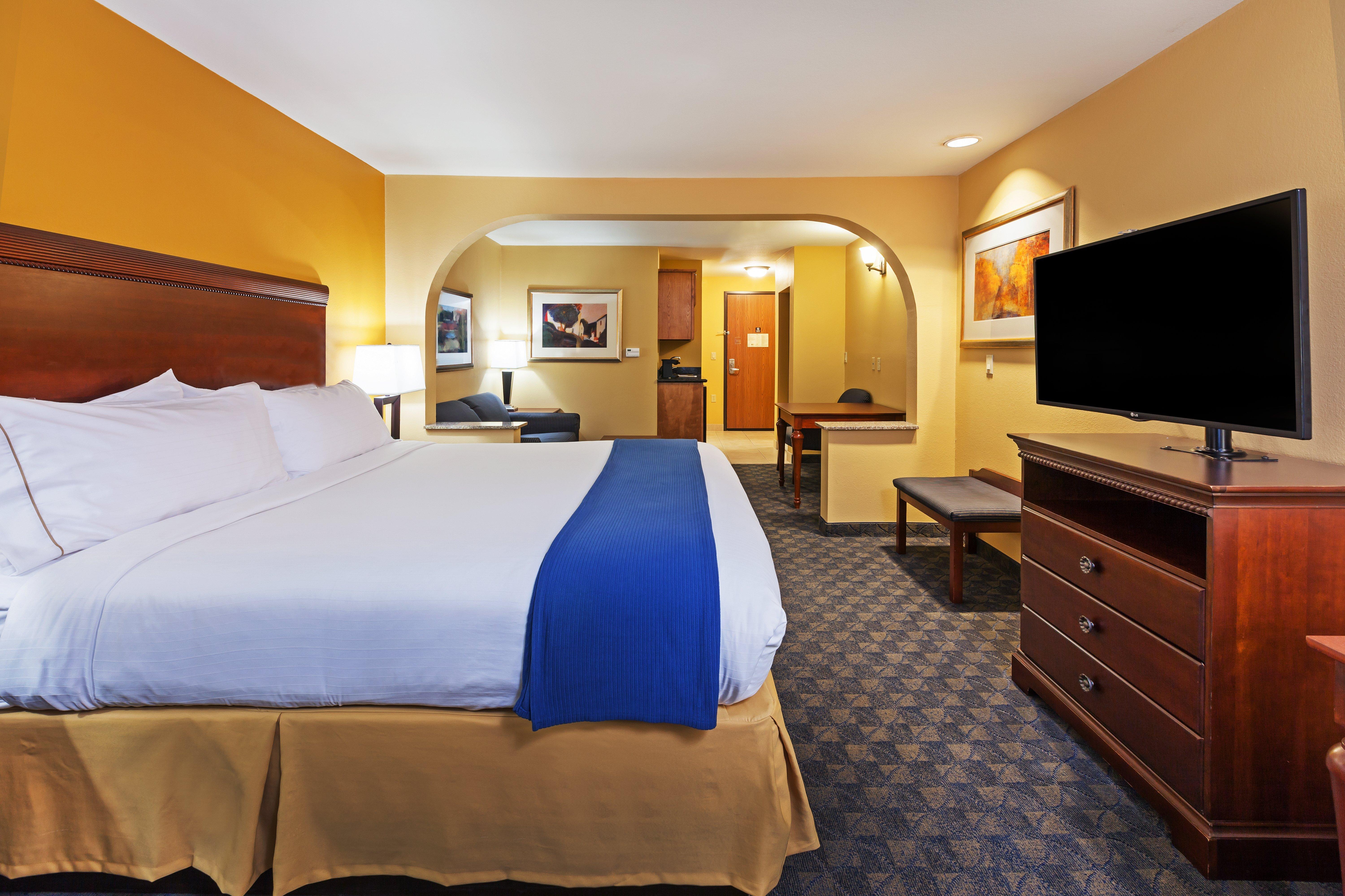 Holiday Inn Express & Suites, Corpus Christi Nw, Calallen By Ihg Exterior photo