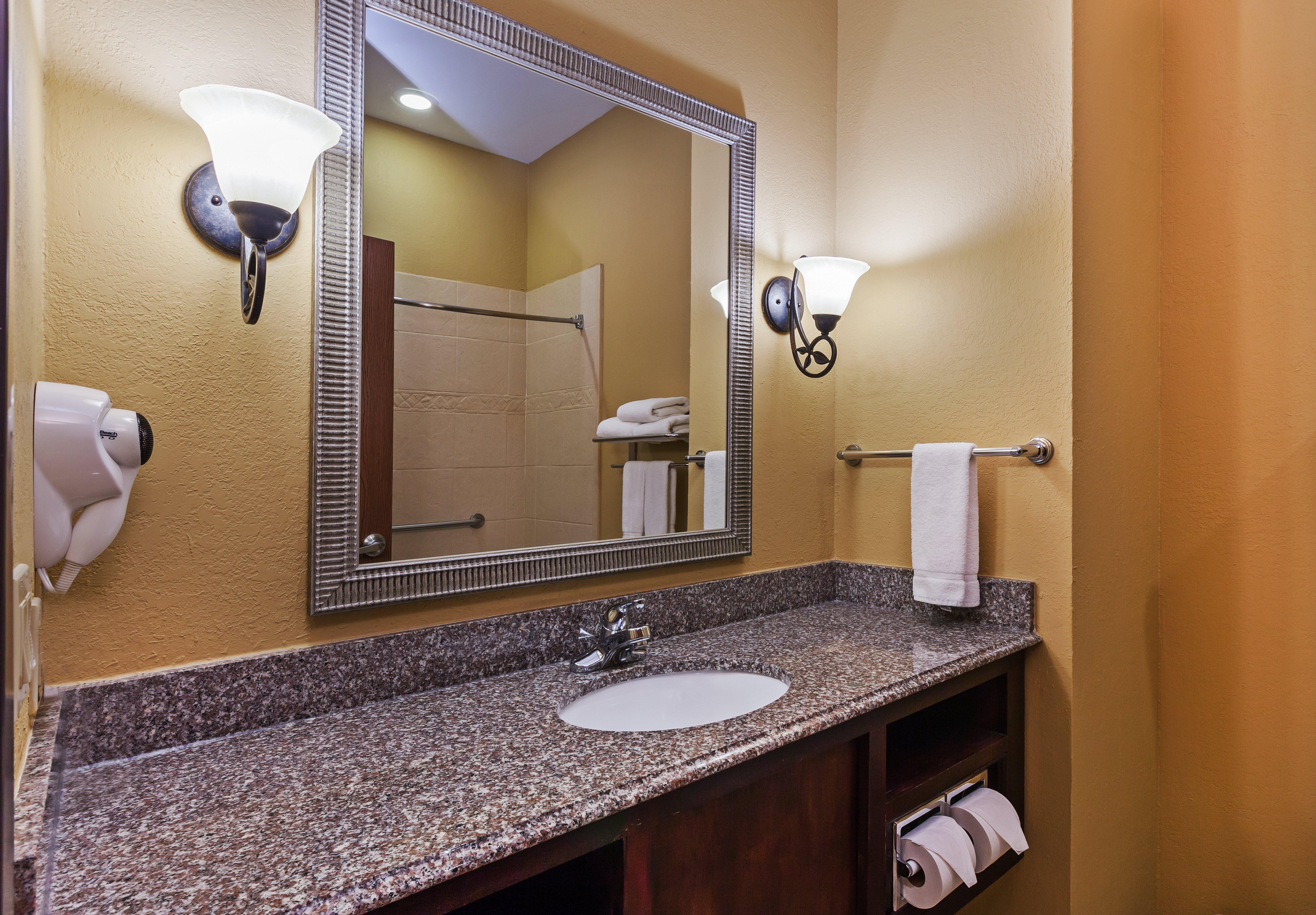 Holiday Inn Express & Suites, Corpus Christi Nw, Calallen By Ihg Exterior photo