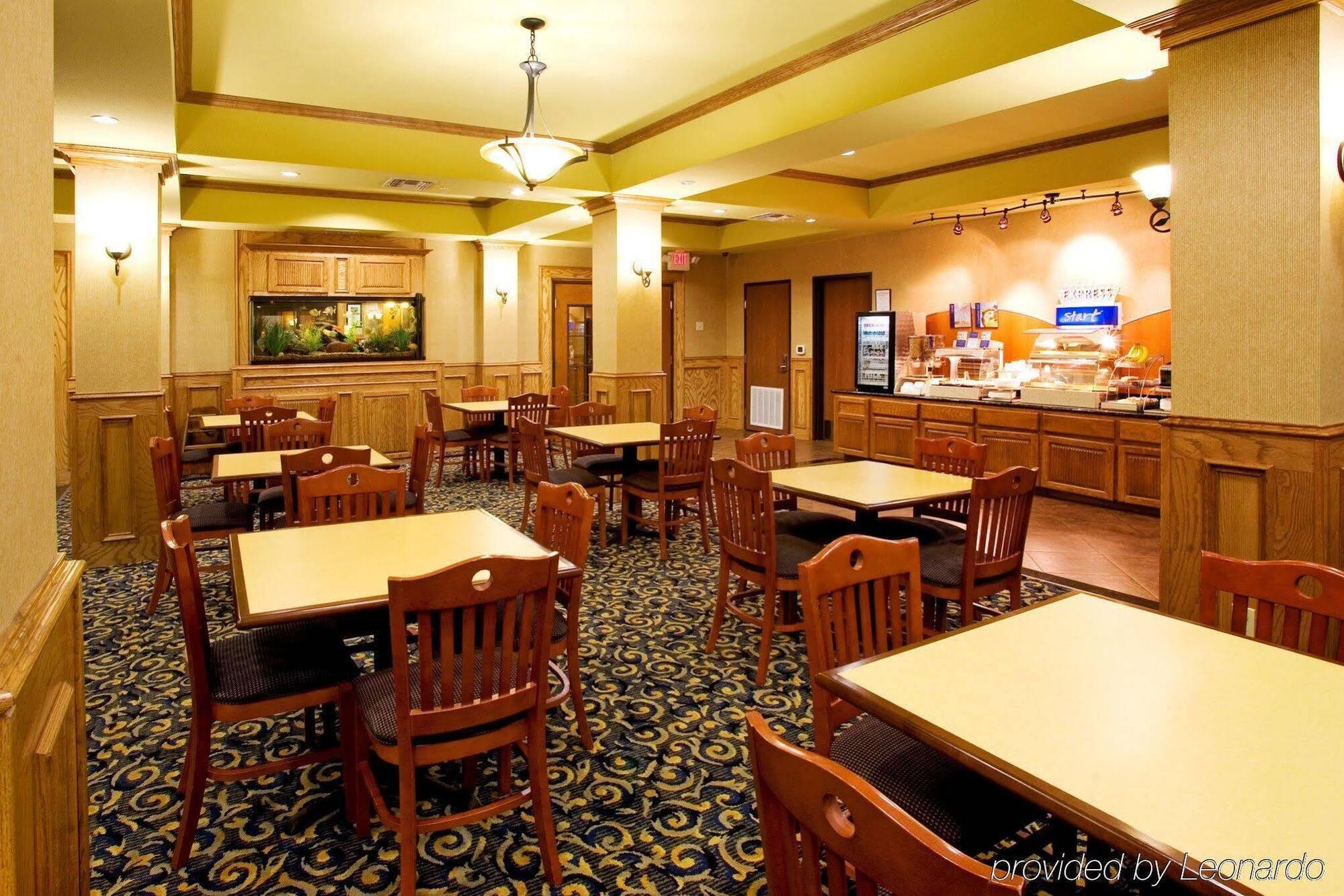 Holiday Inn Express & Suites, Corpus Christi Nw, Calallen By Ihg Exterior photo